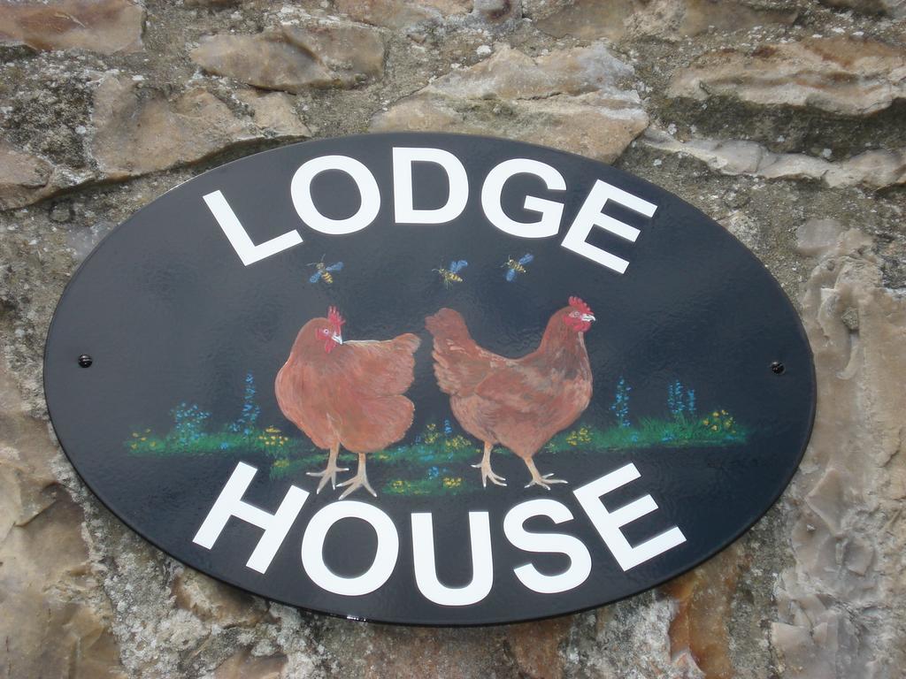 Lodge House B&B Buckland St Mary Екстериор снимка